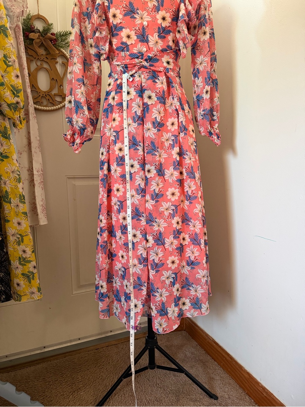 Floral Coral Maxi Dress with Ruffle Details fit s and m - Picture 5 of 7